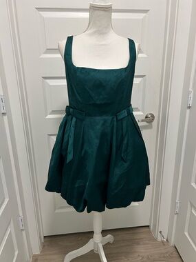 green emerald velvet dress Xscape Evenings Women's Halter Neck Satin Trumpet Gown - Green